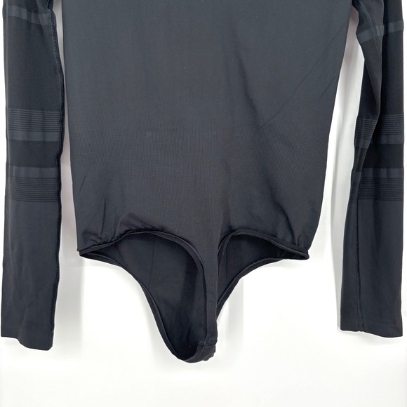 Lululemon Glow and Gleam Bodysuit Sz 6 Black Long Sleeve Seamless Ribbed Striped - Picture 10 of 15